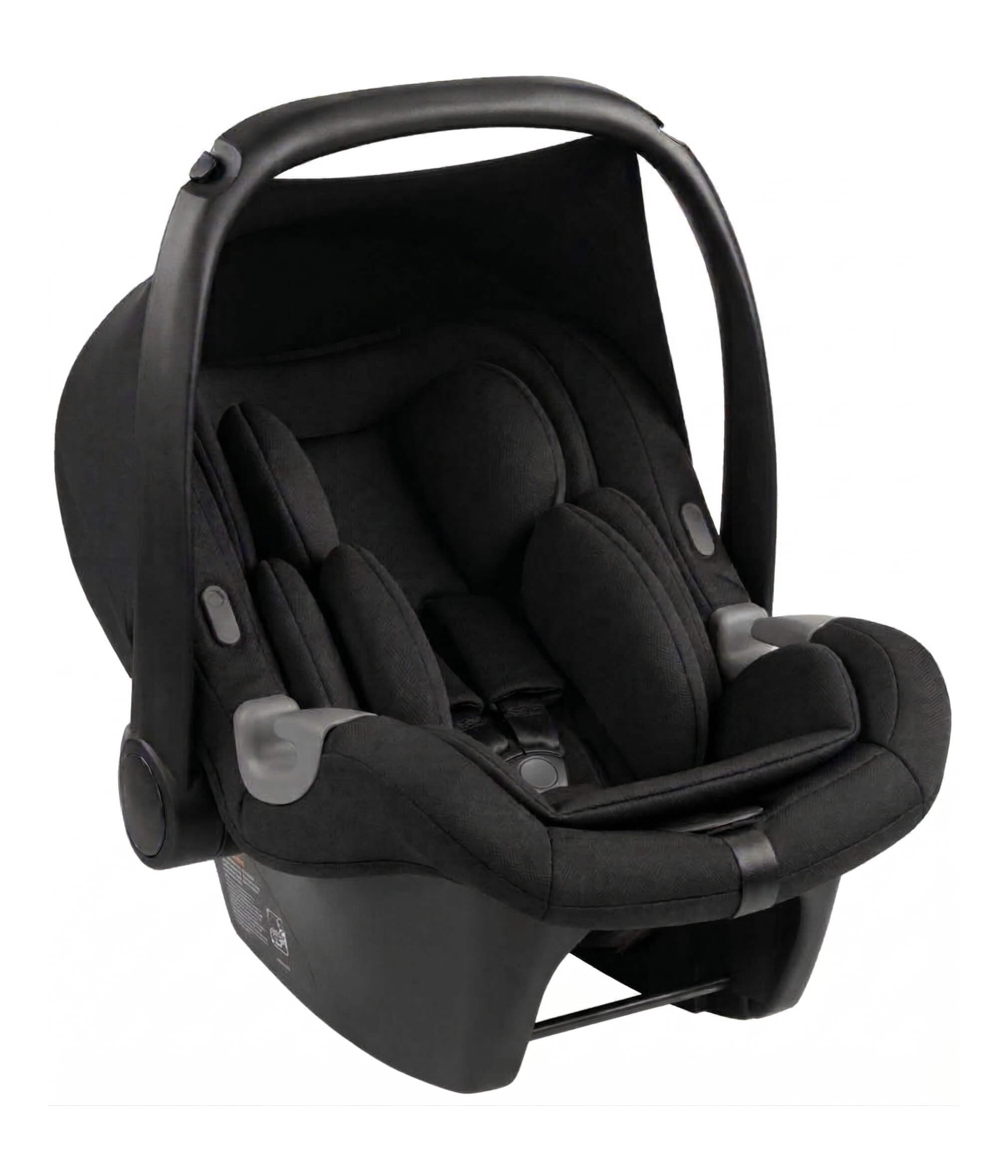 Free baby seat in Alex Airport Taxi Vienna for a safe baby transfer.